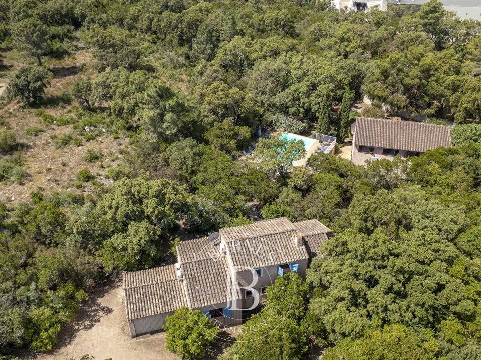 Villa i Sainte-Lucie de Porto-Vecchio, Corse-du-Sud - foto 4