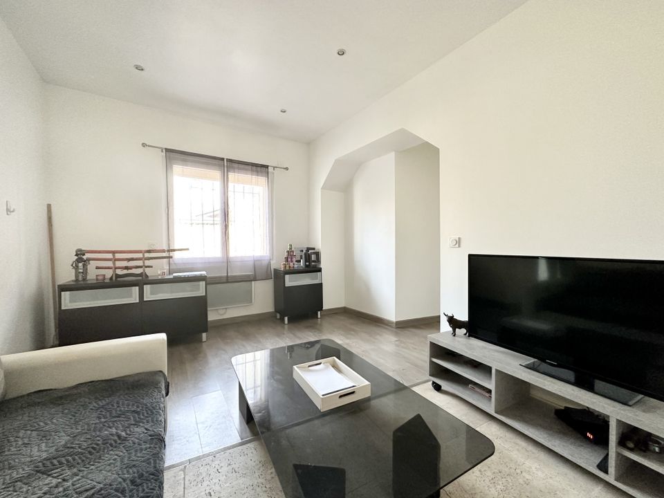 Villa i Nimes, Gard - foto 1