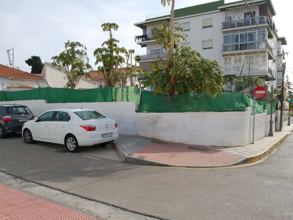 Helårsgrund i Nerja, Malaga - foto 1