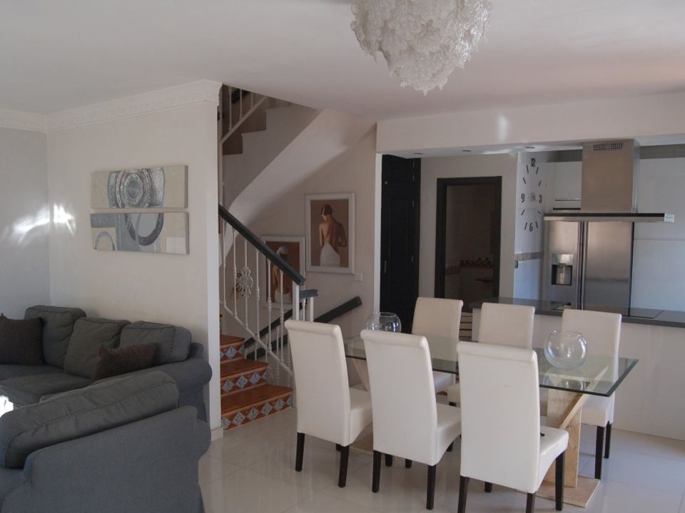 Villa i Nerja, Malaga - foto 1