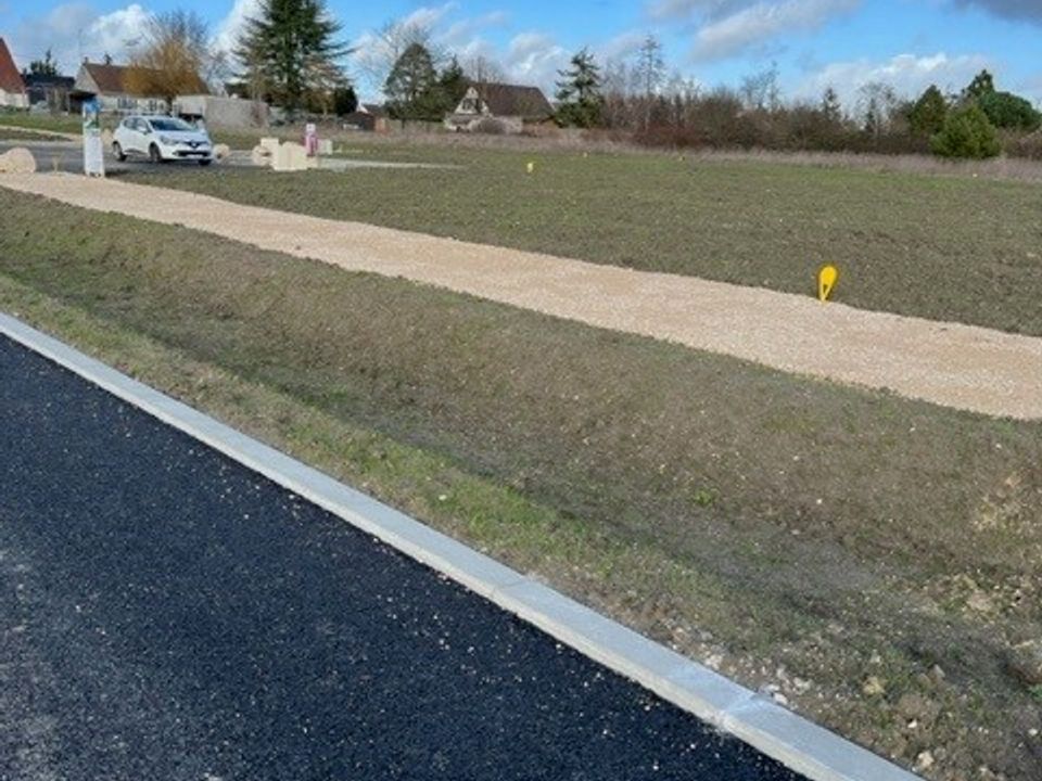 Helårsgrund i Chaingy, Loiret - foto 3