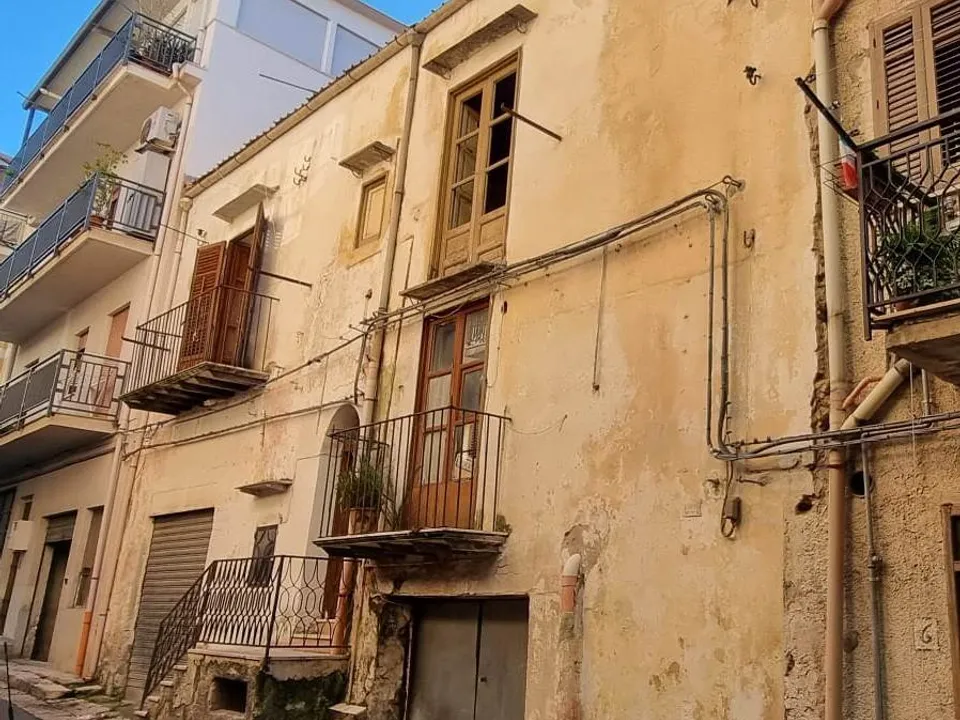 Villa i Montelepre, Palermo - foto 1