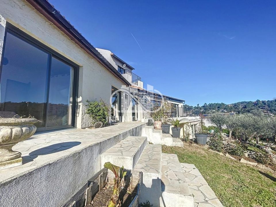 Villa i Le Tignet, Alpes-Maritimes - bilde 1