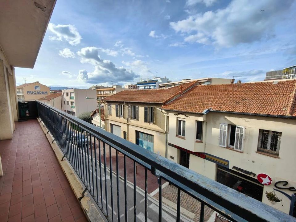 Lejlighed i Le Cannet, Alpes-Maritimes - foto 1