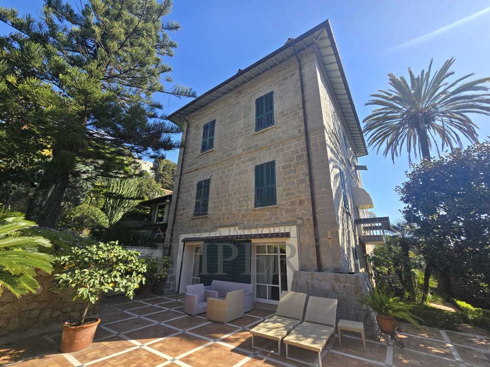 Byhus i Bordighera, Imperia - foto 1