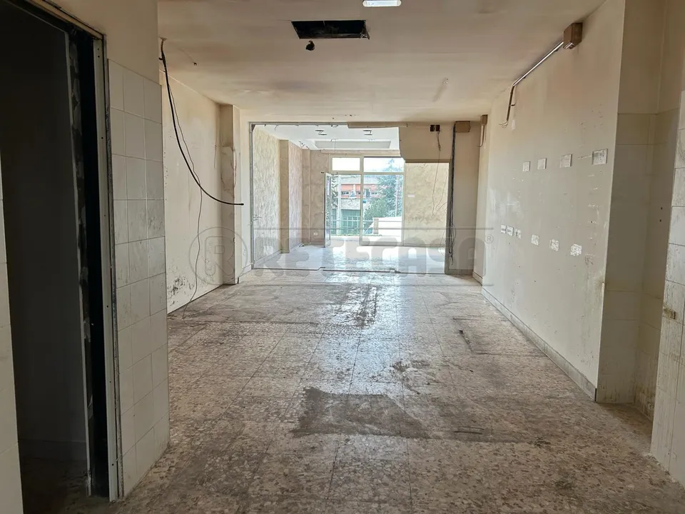 Erhvervsejendom i Caltanissetta, Caltanissetta - foto 5