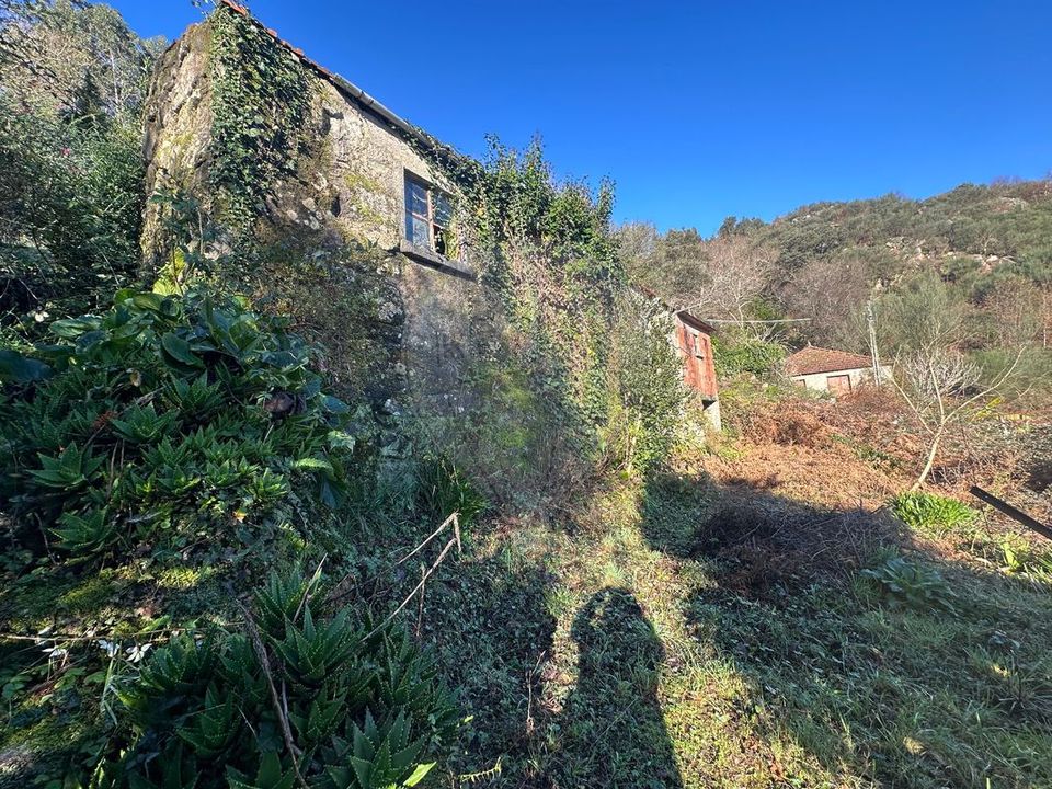 Villa a Arcos de Valdevez, Viana do Castelo - foto 1