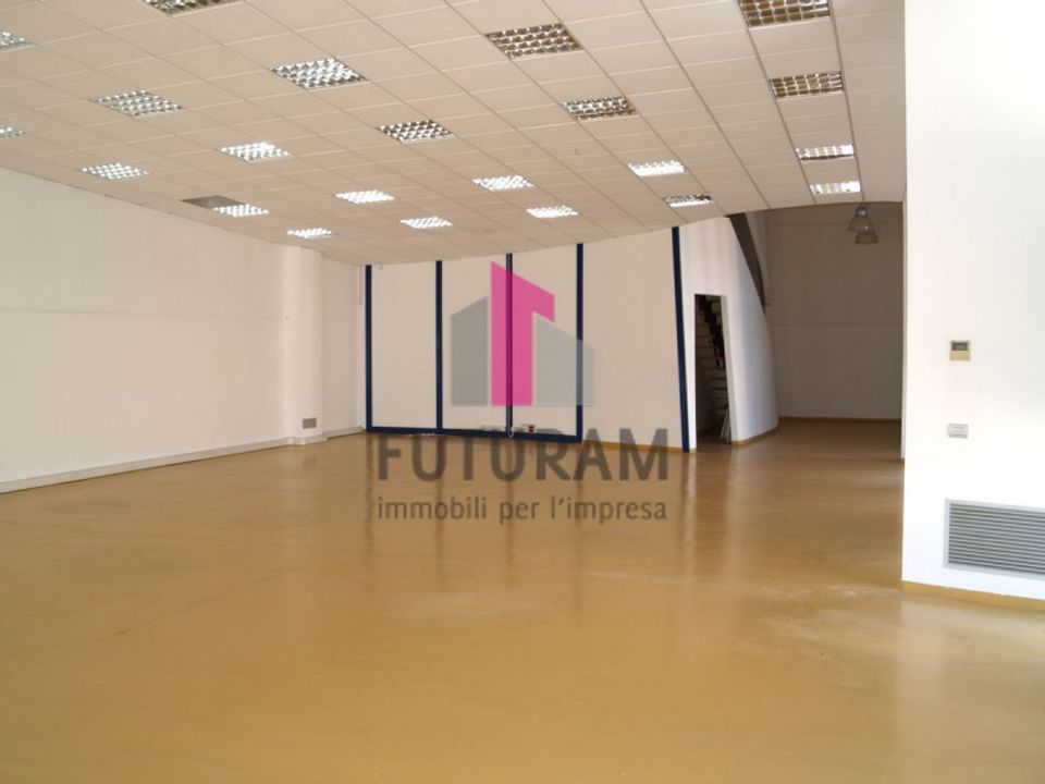 Erhvervsejendom i Torri di Quartesolo, Vicenza - foto 4