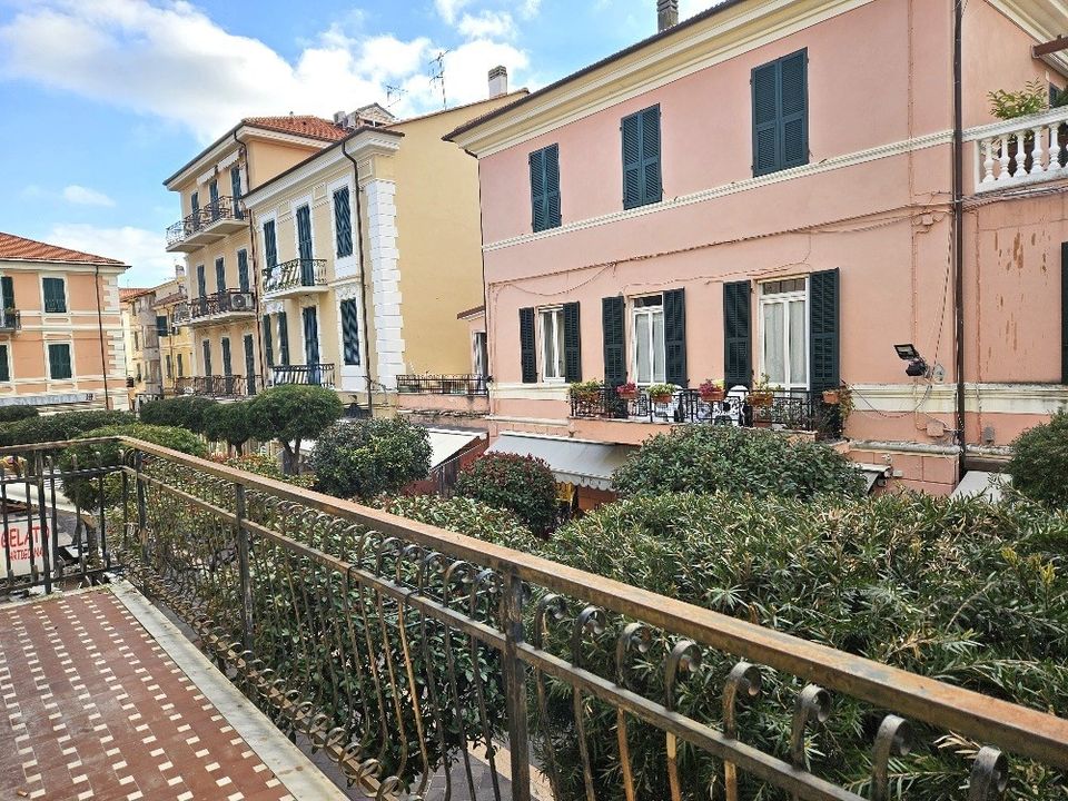 Lejlighed i Diano Marina, Imperia - foto 1