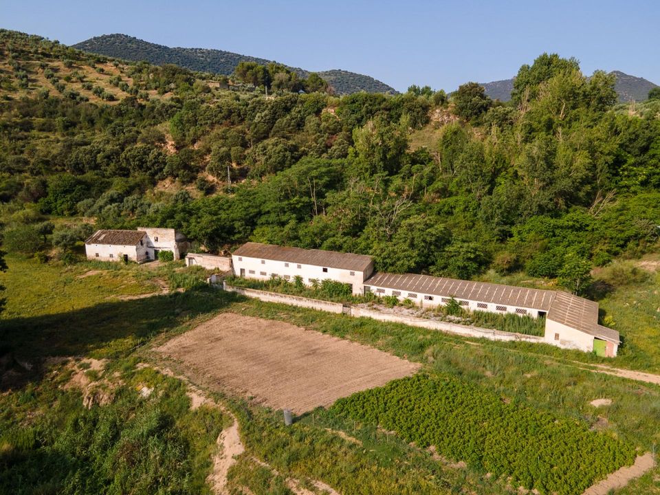 Helårsgrund i Cambil, Jaen - foto 1