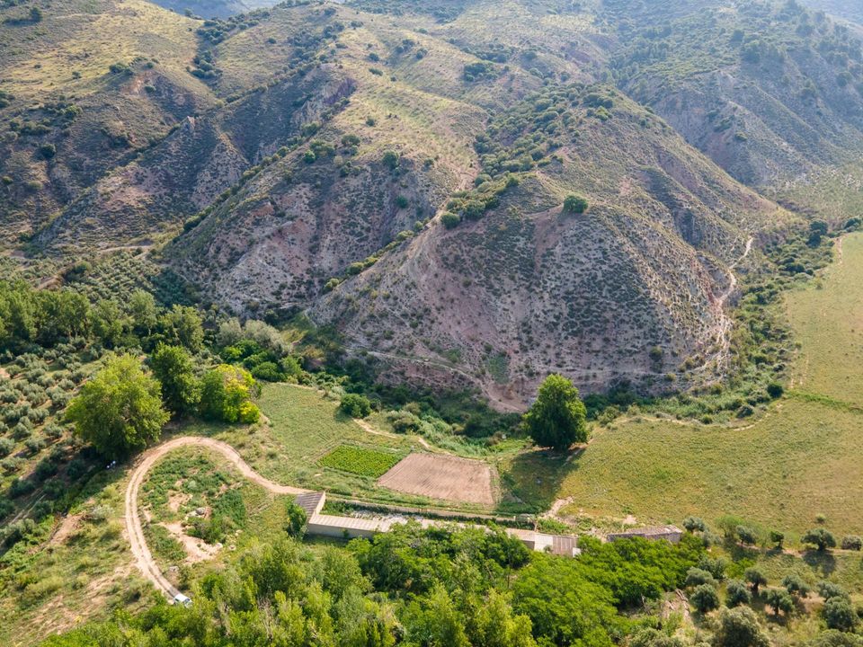 Helårsgrund i Cambil, Jaen - foto 4