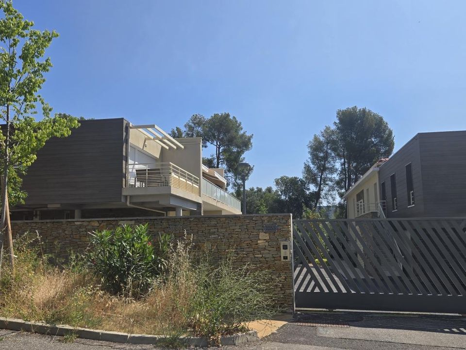 Lejlighed i La Ciotat, Bouches-du-Rhone - foto 4