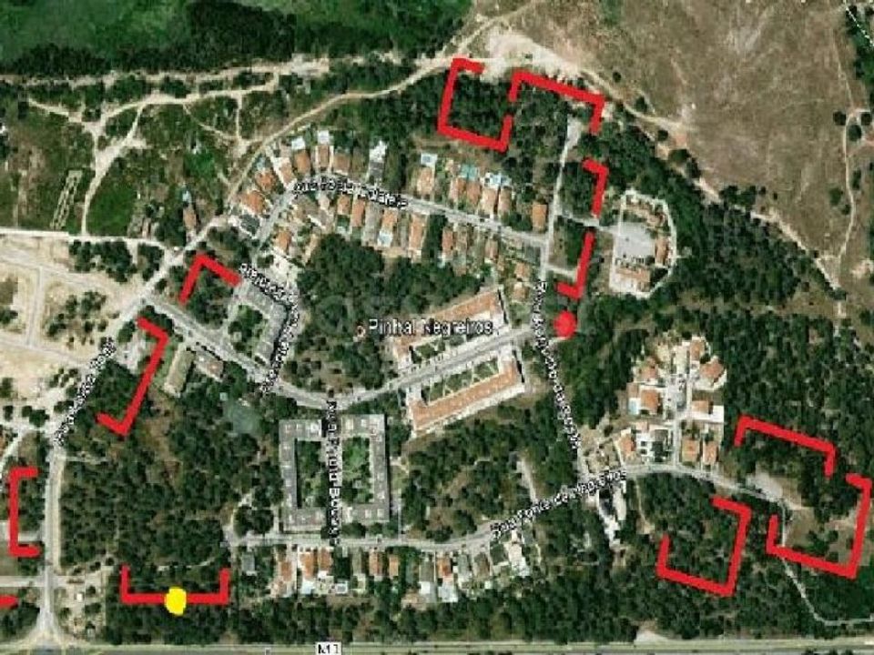Helårsgrund i Brejos de Azeitao, Setubal - foto 1