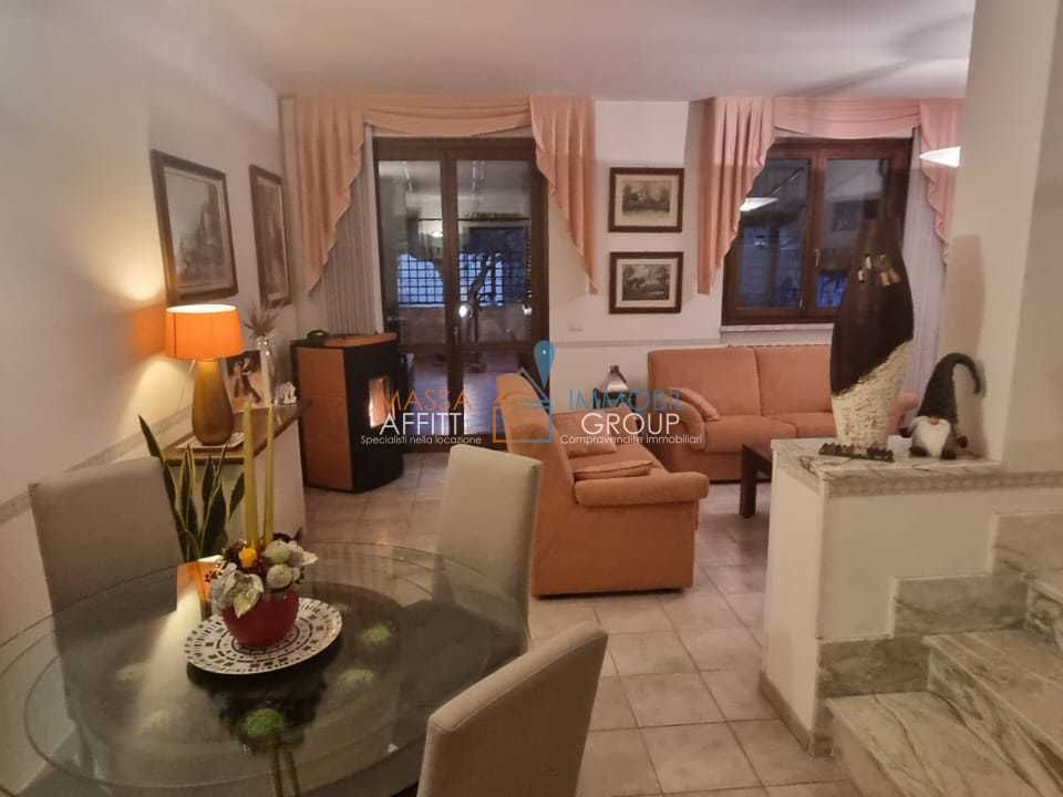Byhus i Carrara, Massa and Carrara - foto 1