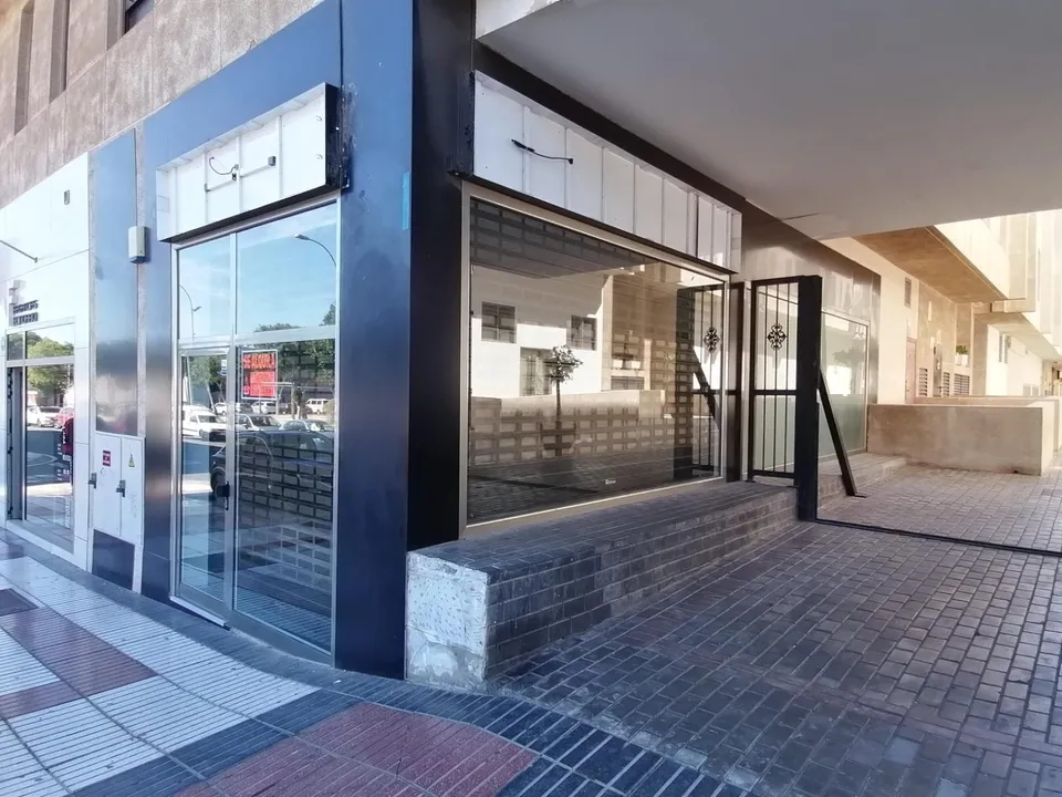 Local commercial - Vecindario, Gran Canaria - photo 1