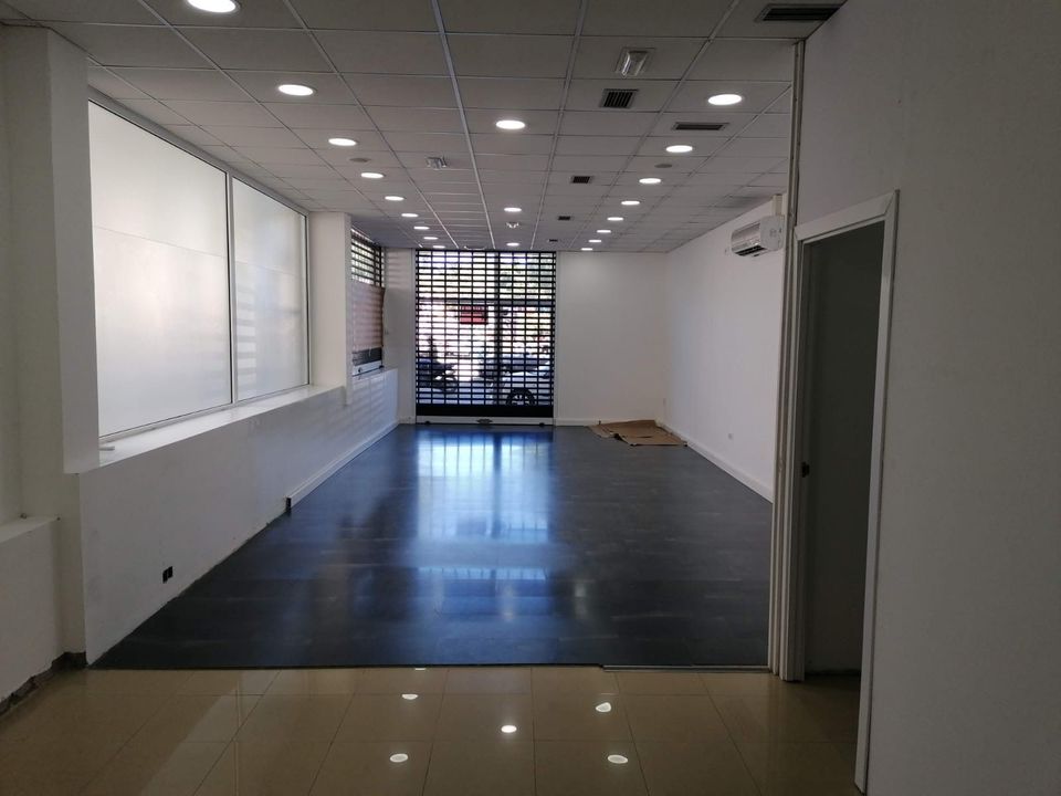Local commercial - Vecindario, Gran Canaria - photo 5