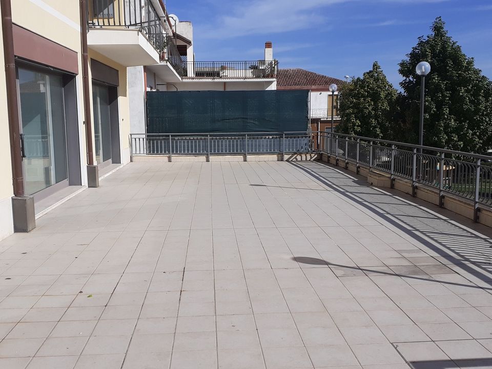 Erhvervsejendom i Canicattini Bagni, Siracusa - foto 2
