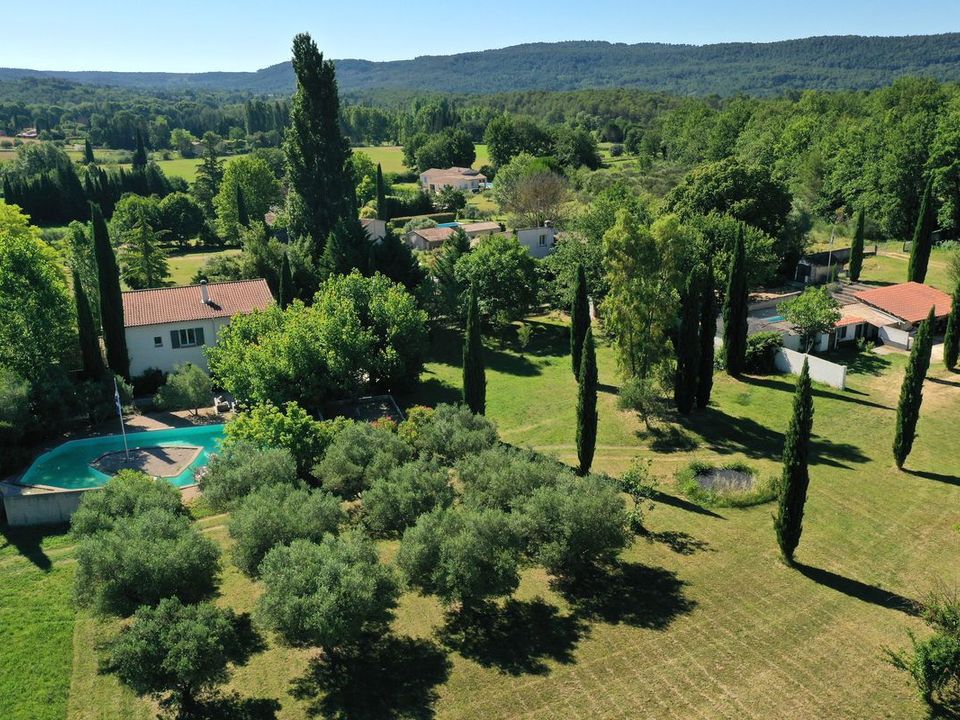 Villa i Villecroze, Var - foto 1