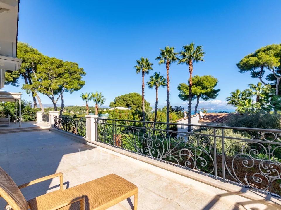 Landejendom i Antibes, Alpes-Maritimes - foto 4