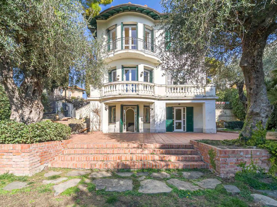 Villa i Bordighera, Imperia - foto 1