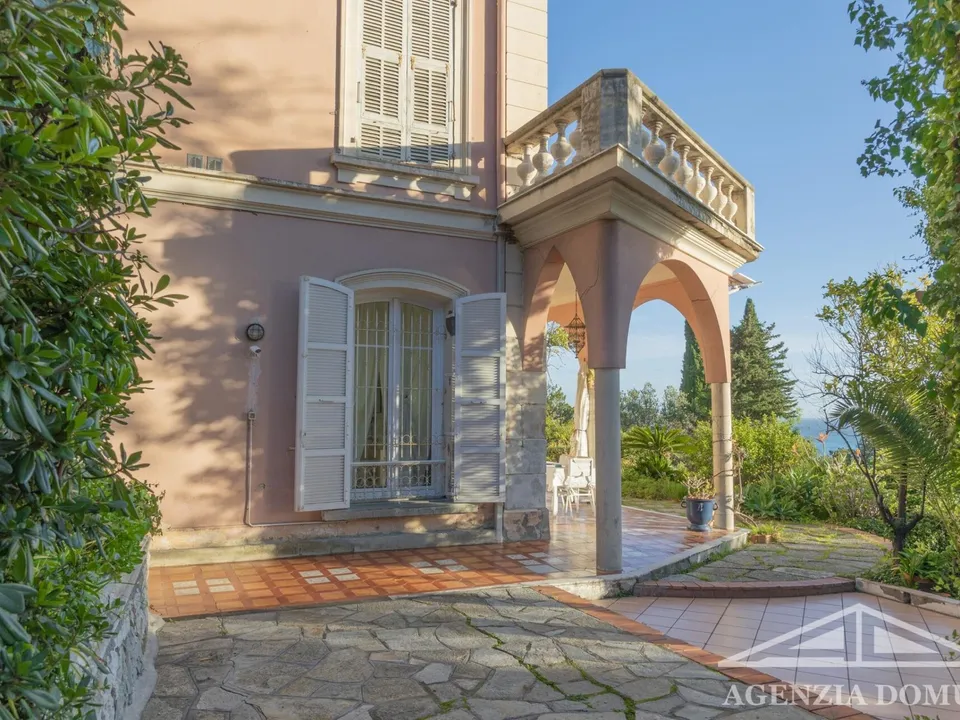 Villa i Ventimiglia, Imperia - foto 2