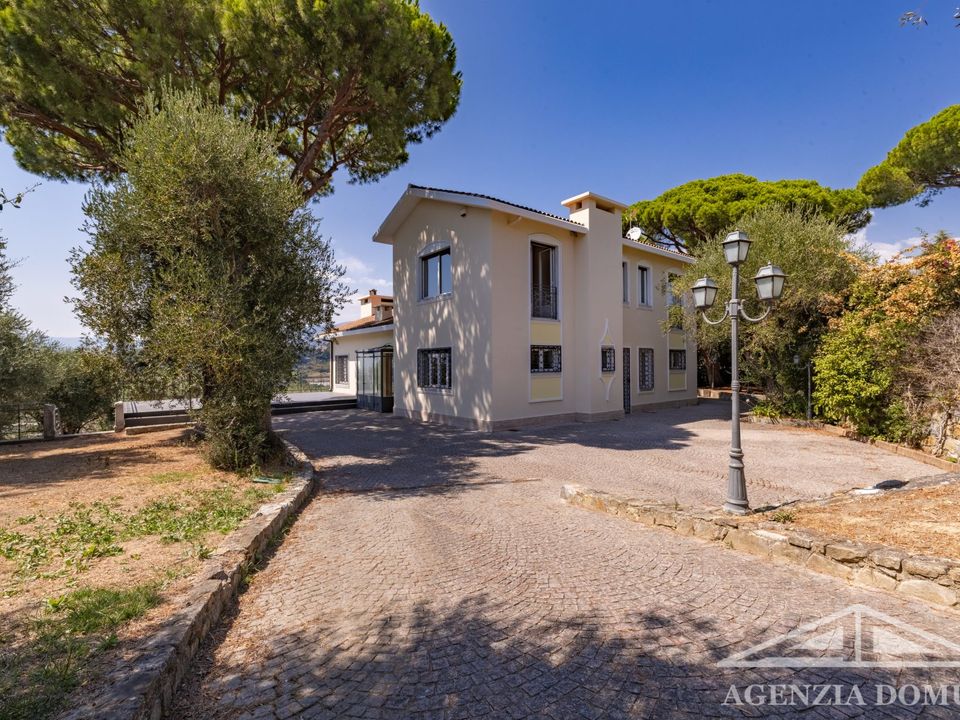 Villa a Bordighera, Imperia - foto 3