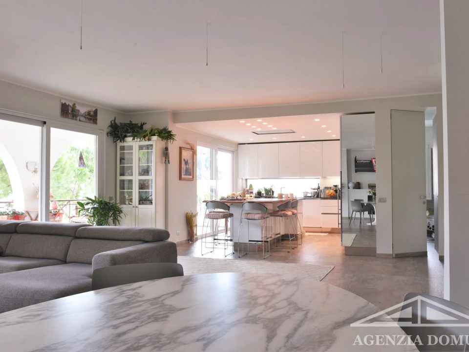 Villa i Ospedaletti, Imperia - foto 4