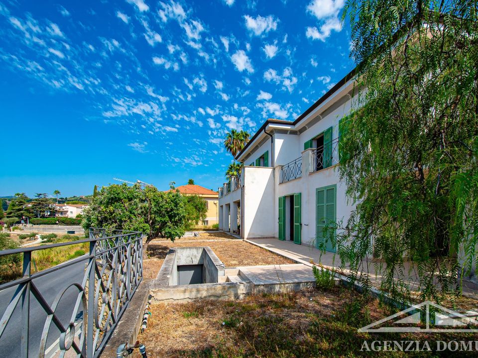 Villa i Bordighera, Imperia - foto 3