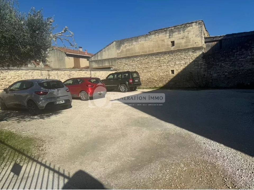 Garage i Eyragues, Bouches-du-Rhone - foto 1