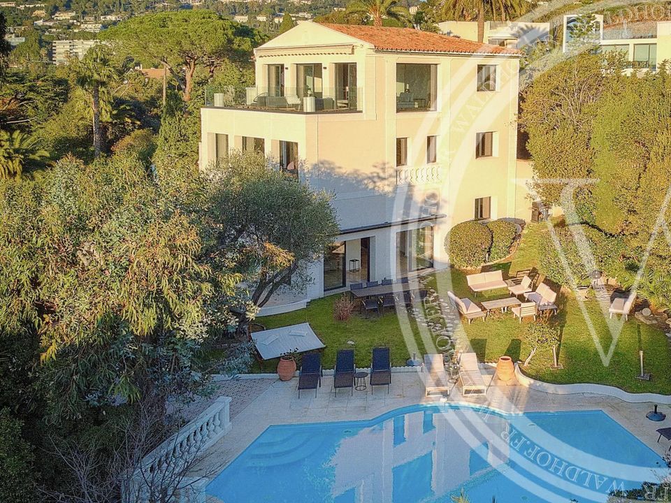 Villa in Cannes, Alpes-Maritimes - photo 4
