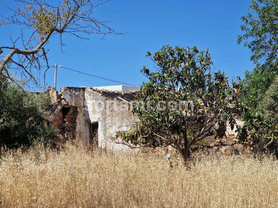 Helårsgrund i Faro, Faro - foto 1