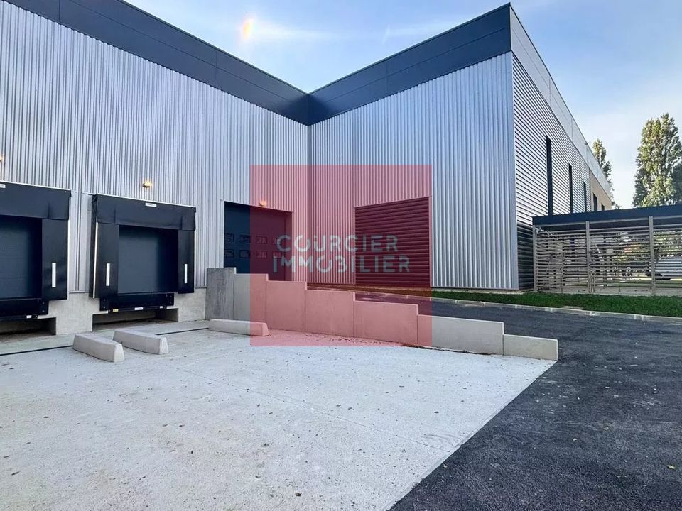 Erhvervsejendom i Trappes, Yvelines - foto 1