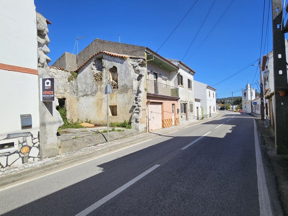 Ruinere i Bombarral, Leiria - foto 2