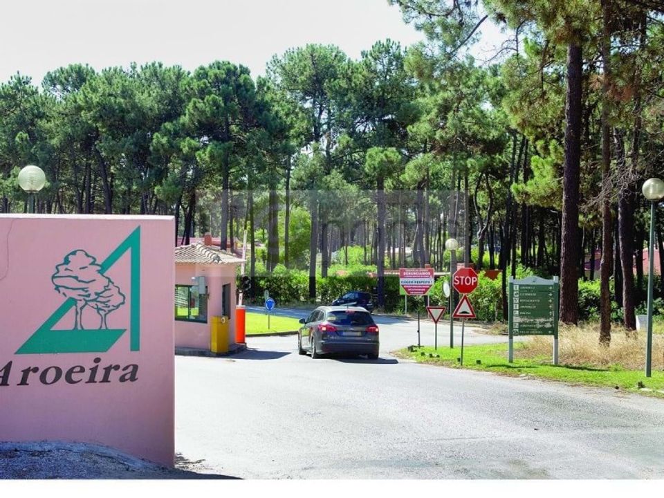Helårsgrund i Almada, Setubal - foto 1