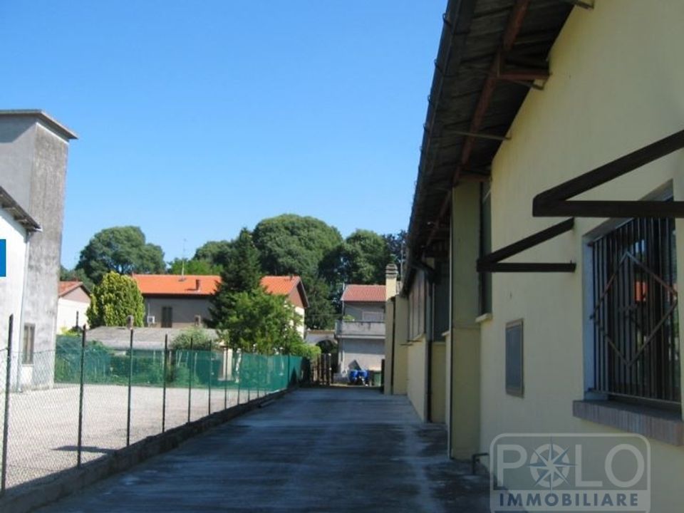 Erhvervsejendom i Casaleone, Verona - foto 3