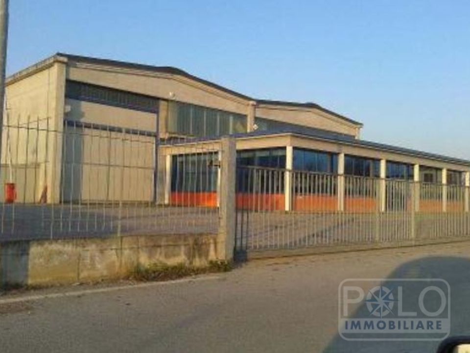 Erhvervsejendom i Volongo, Cremona - foto 2