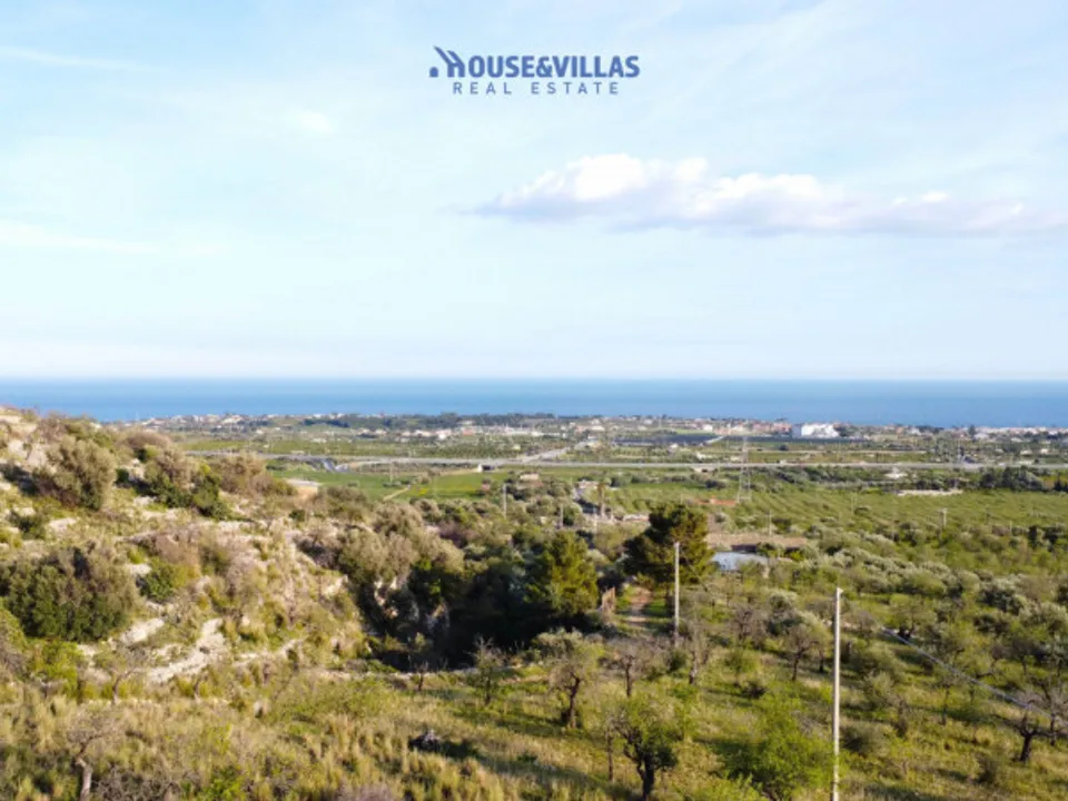 Helårsgrund i Avola, Siracusa - foto 1