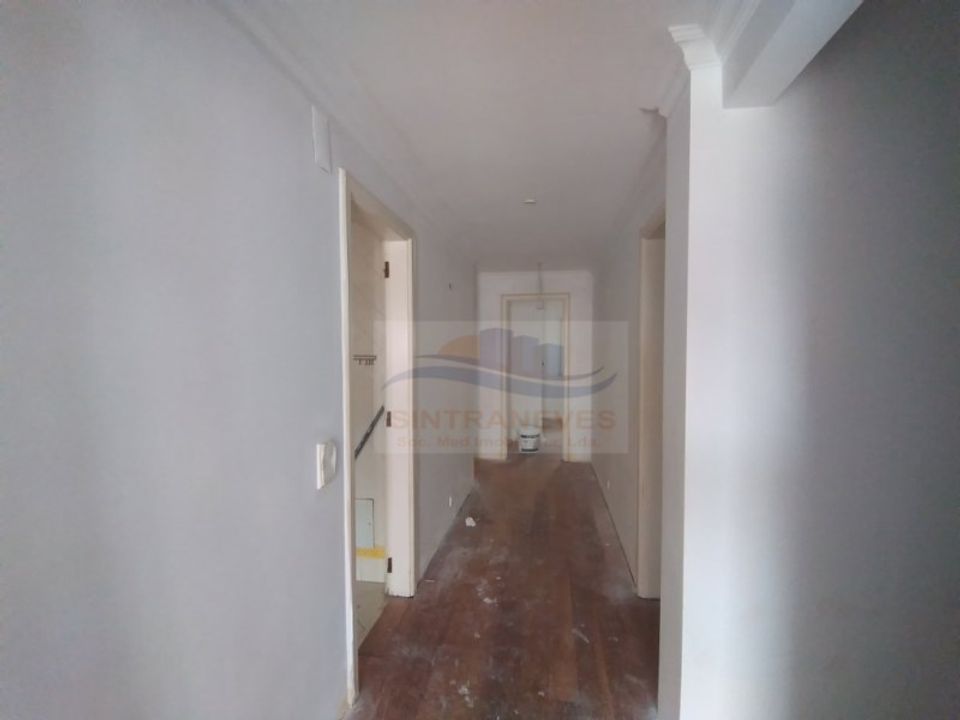 Duplex i Rio de Mouro-Estacao, Lisbon - foto 3