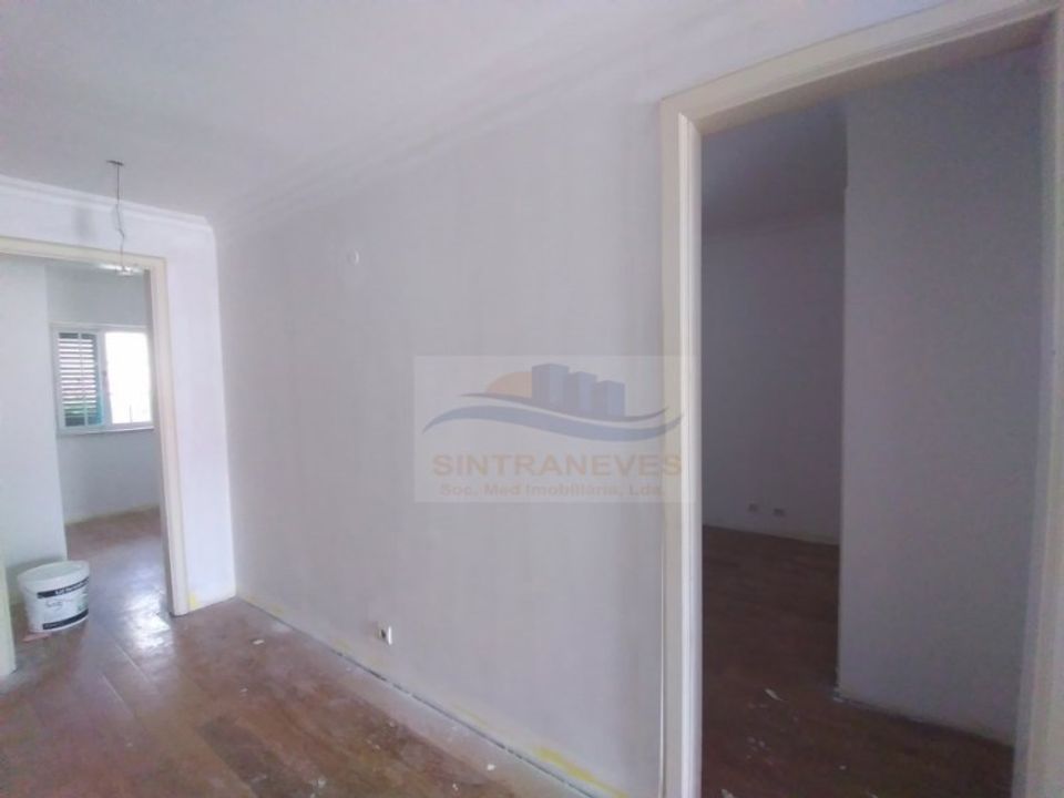 Duplex i Rio de Mouro-Estacao, Lisbon - foto 5