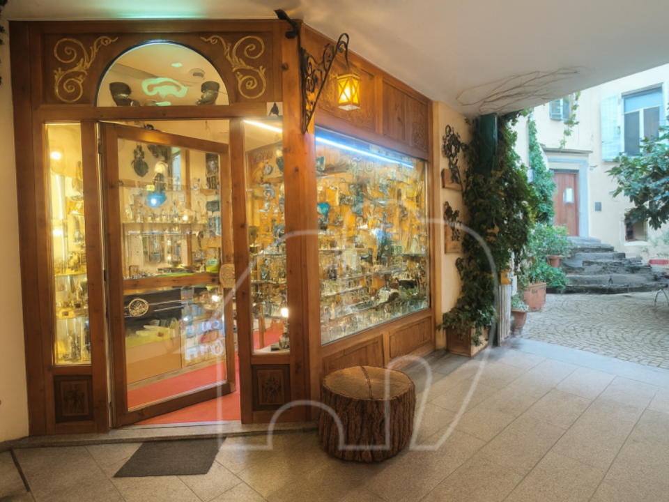 Erhvervsejendom i Merano, South Tyrol - foto 2