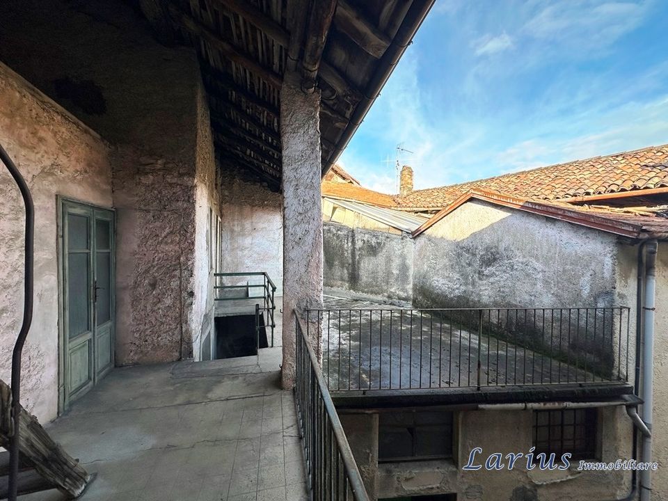 Villa i Valbrona, Como - foto 1
