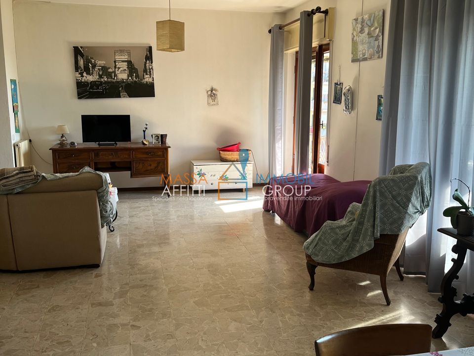 Lejlighed i Carrara, Massa and Carrara - foto 2
