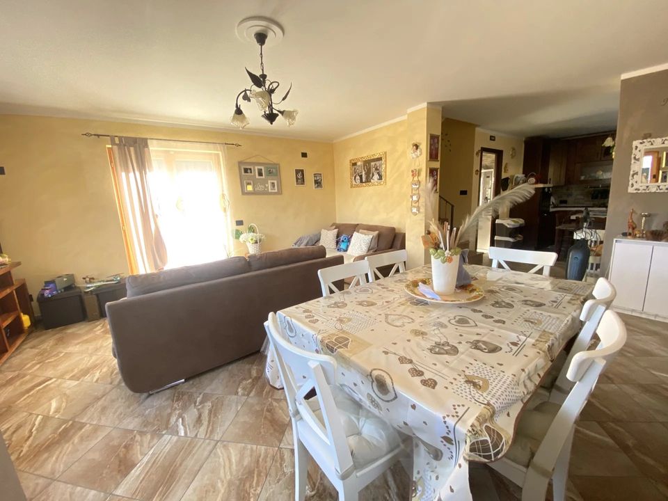 Villa i Alta Valle Intelvi, Como - foto 2