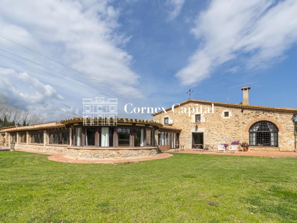 Villa i Begur, Gerona - foto 1
