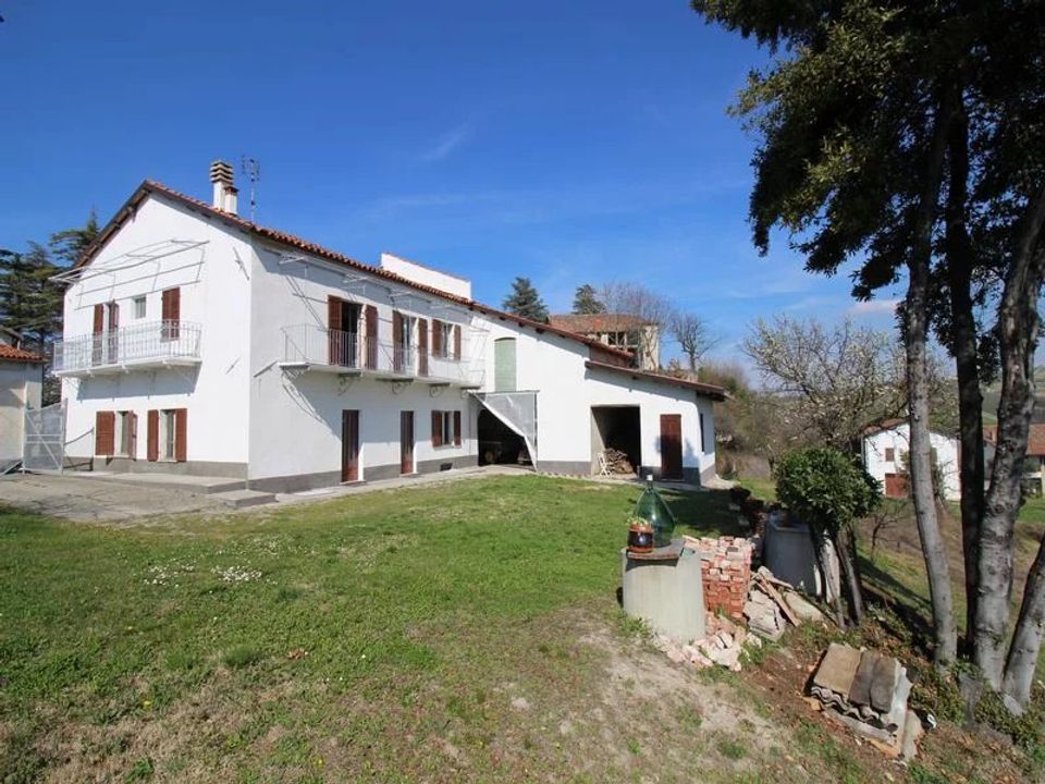 Villa i Clavesana, Cuneo - foto 1