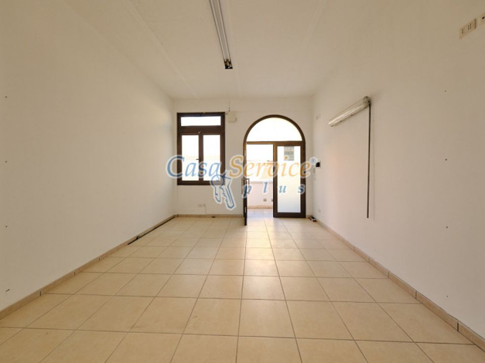 Erhvervsejendom i Matino, Lecce - foto 5