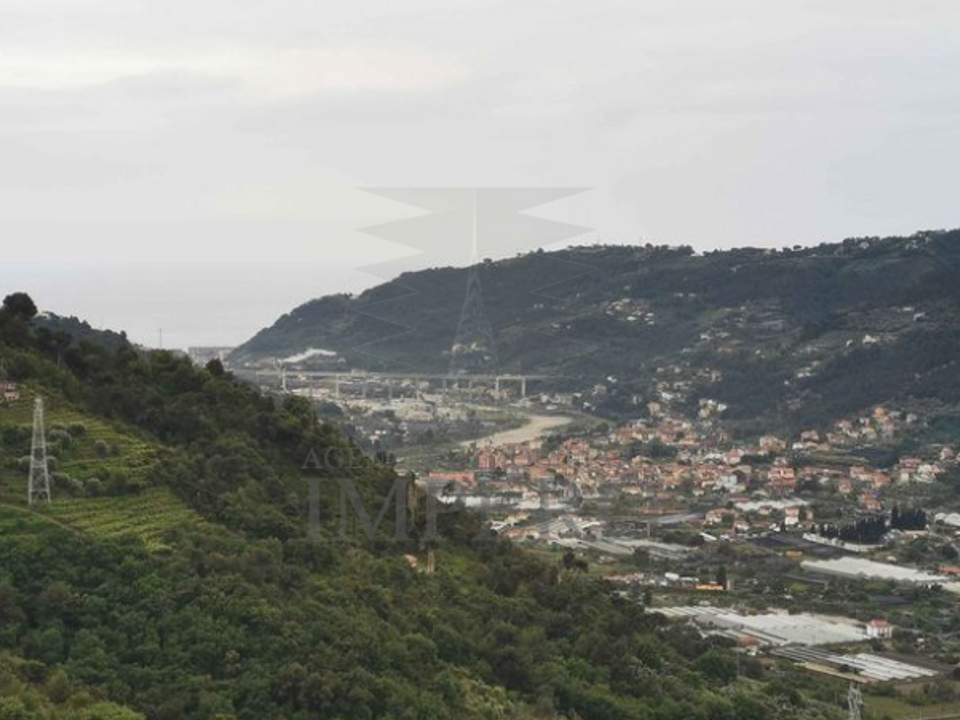 Erhvervsejendom i San Biagio della Cima, Imperia - foto 1