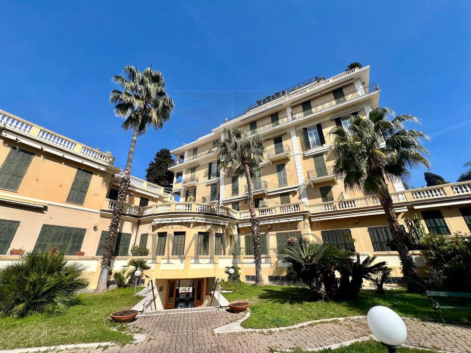 Lejlighed i Bordighera, Imperia - foto 1