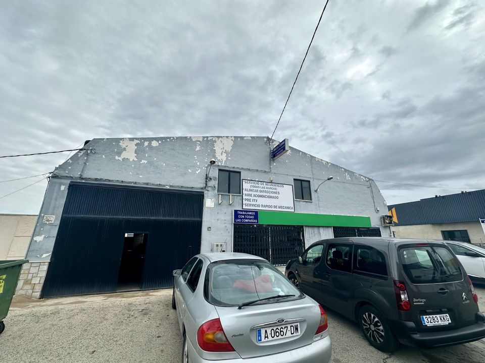 Erhvervsejendom i Catral, Alicante - foto 1