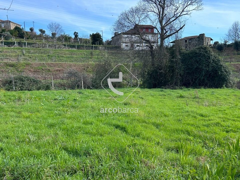 Helårsgrund i Arcos de Valdevez, Viana do Castelo - foto 1